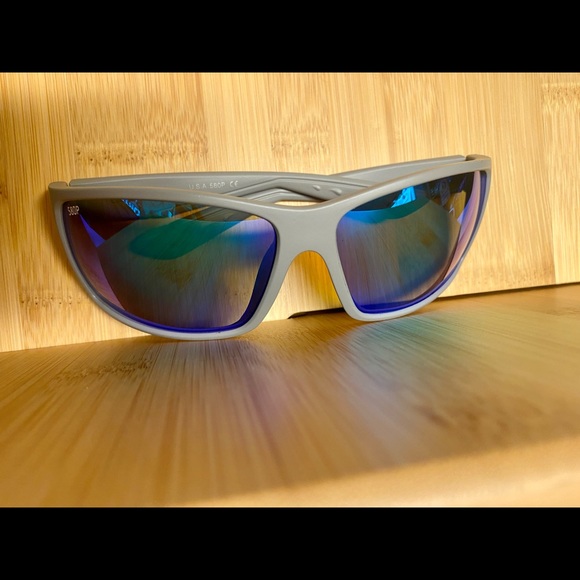 MENS SUNGLASSES - Picture 3 of 4
